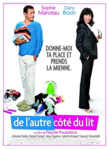 Affiche du film "De l'autre côté du lit"